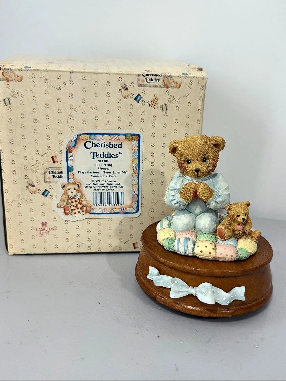 Cherished Teddies Boy Praying Musical Teddy Bear Display music doesn’t work